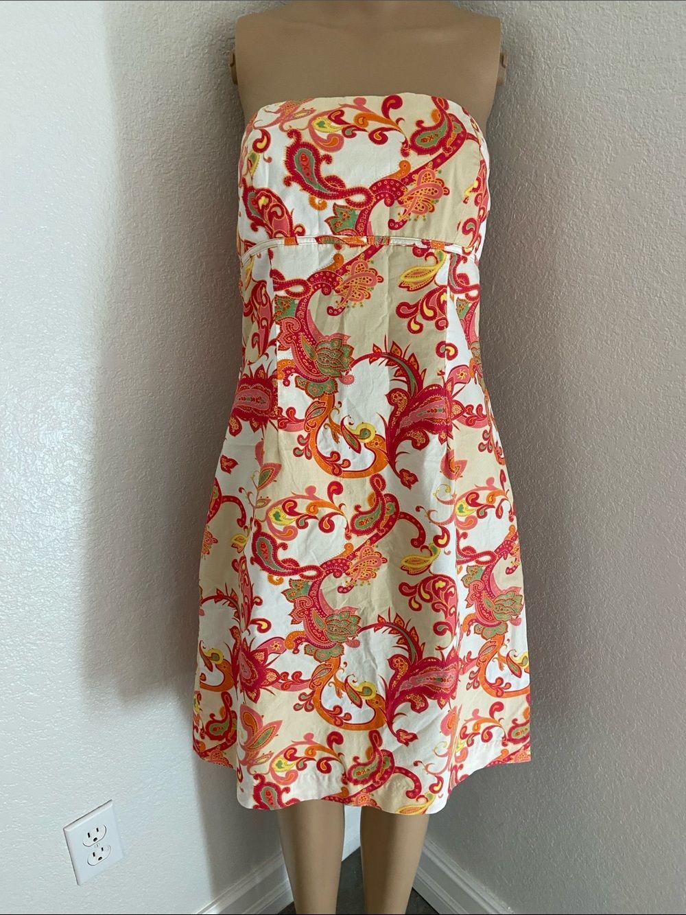 Reposhing Tommy Hilfiger Strapless Paisley Sundress. Too small